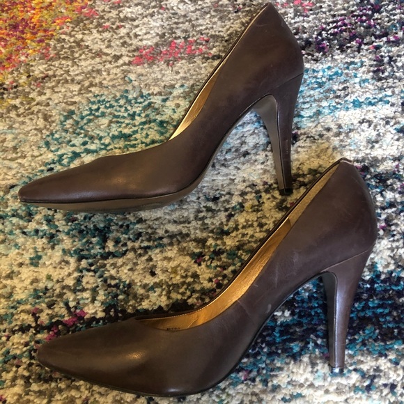 BCBGeneration Brown Cielo Leather Pumps - Picture 4 of 6